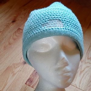 The North Face. Women's Toque. Insulated. Baby blue